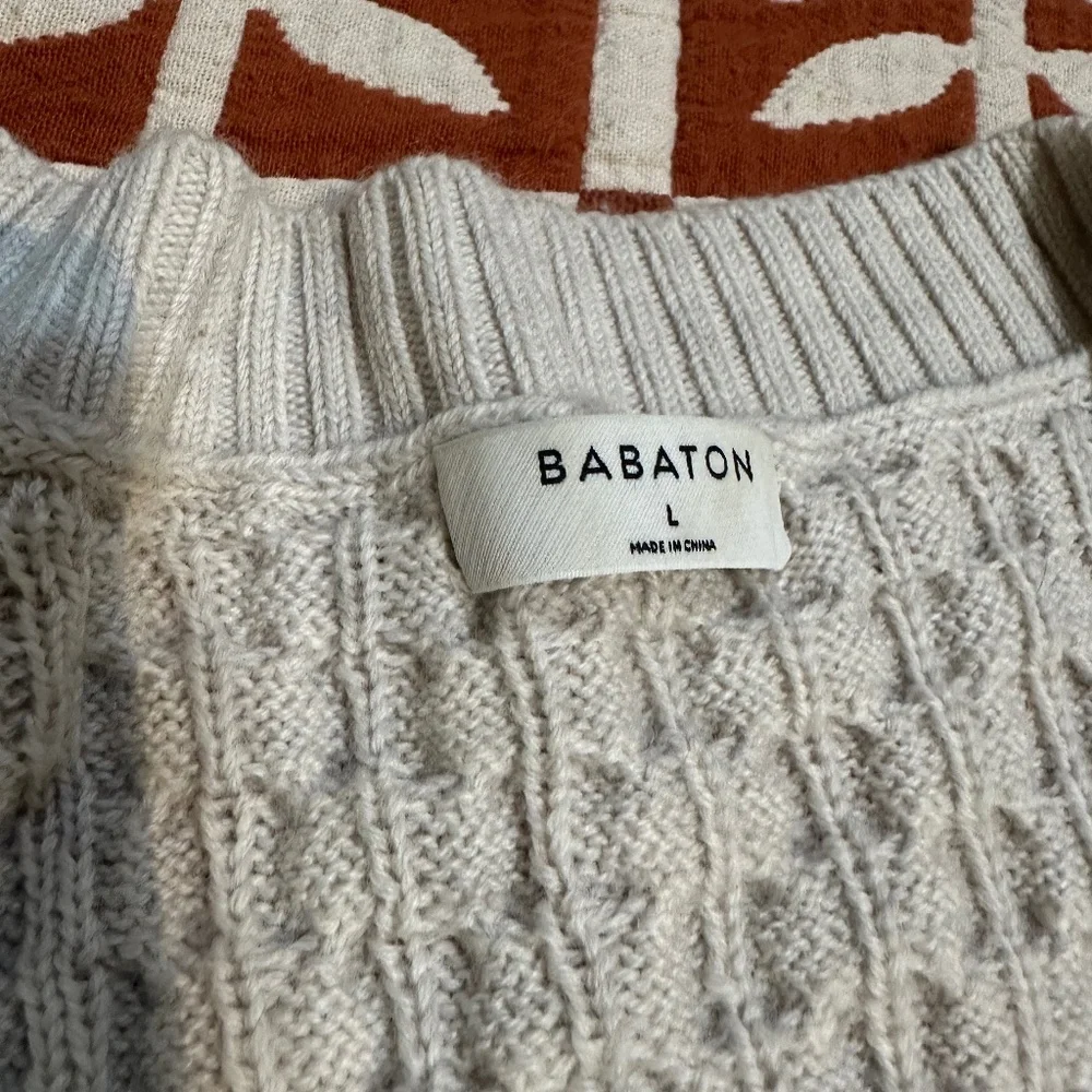Aritzia Babaton Emporia Cable-knit Merino Wool Sweater Vest L NWOT - Picture 7 of 8